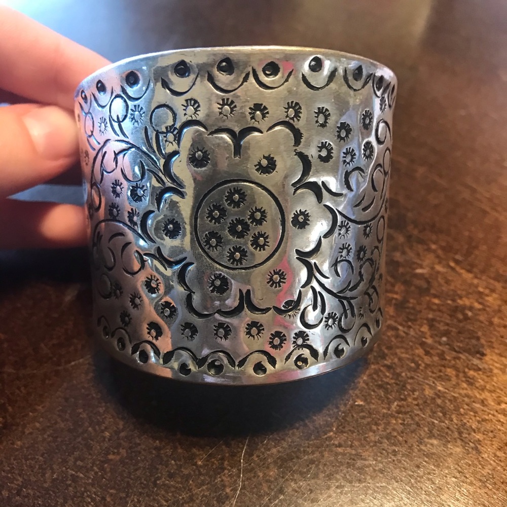 A possibly silver cuff